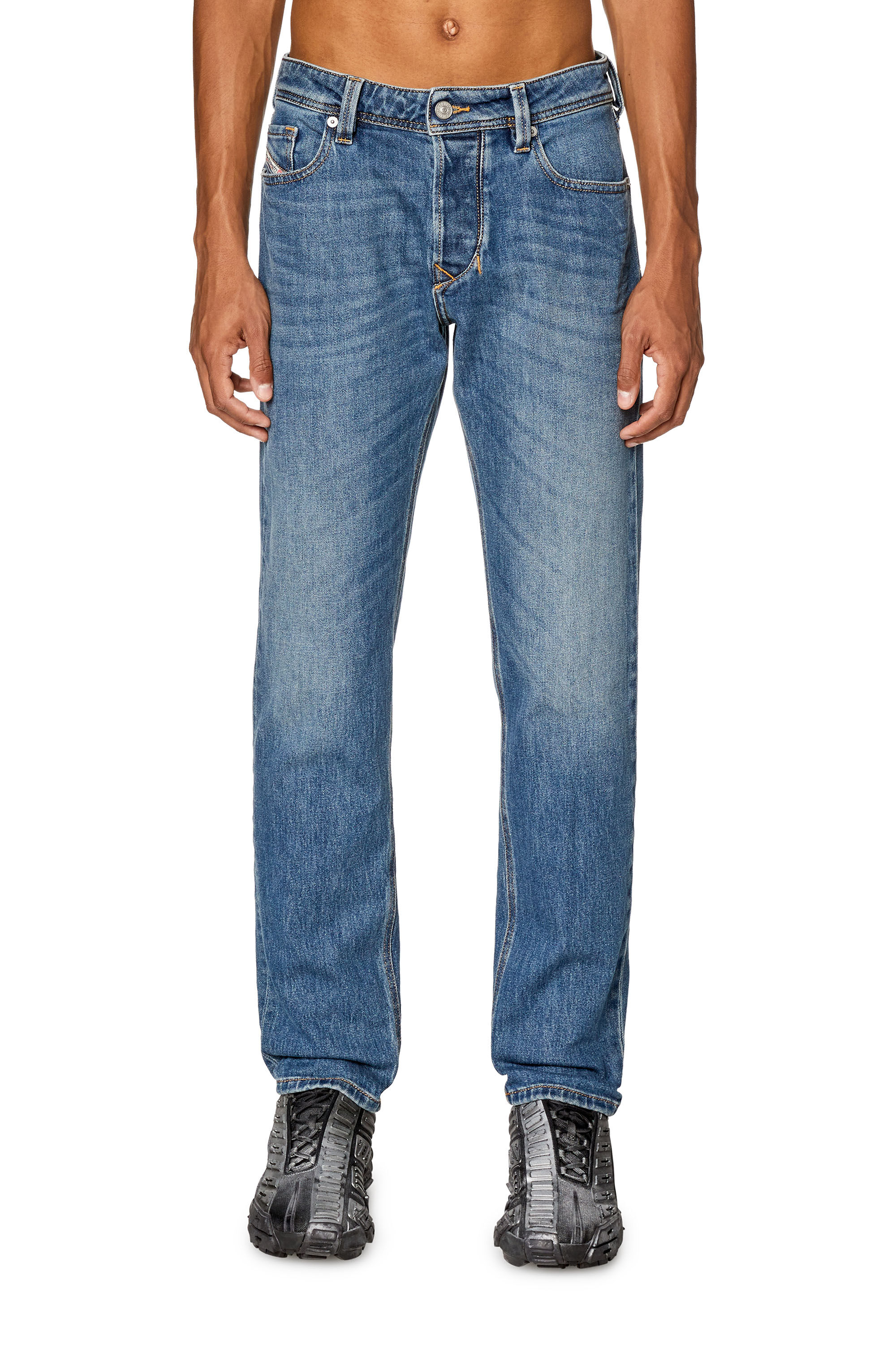 Diesel - Tapered Jeans 1986 Larkee-Beex 09F88, Tapered Jeans - 1986 Larkee-Beex Homme in Bleu - 3