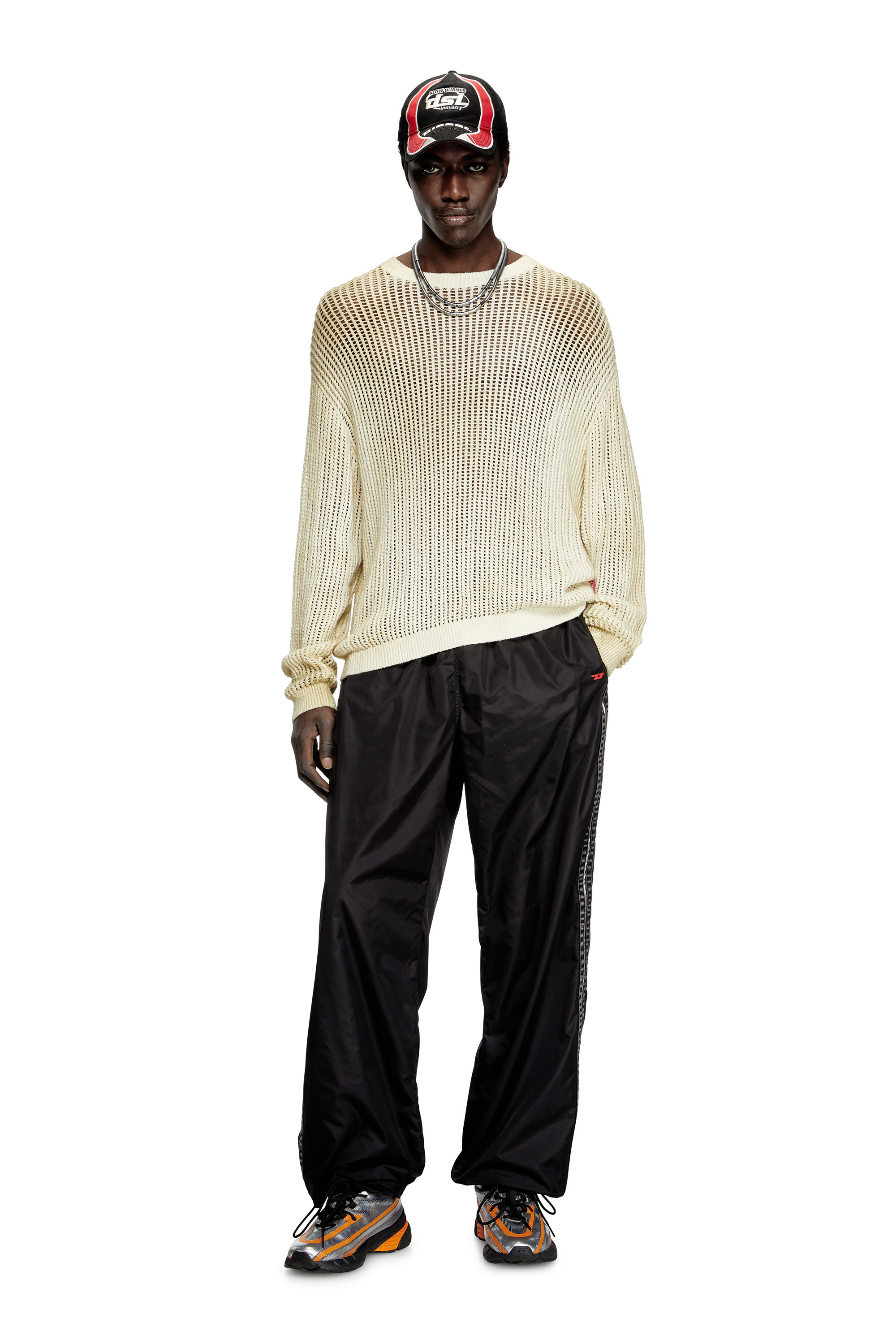 Diesel - K-SKUAT, Pull en tricot ouvert effet vieilli Homme in Beige - 2