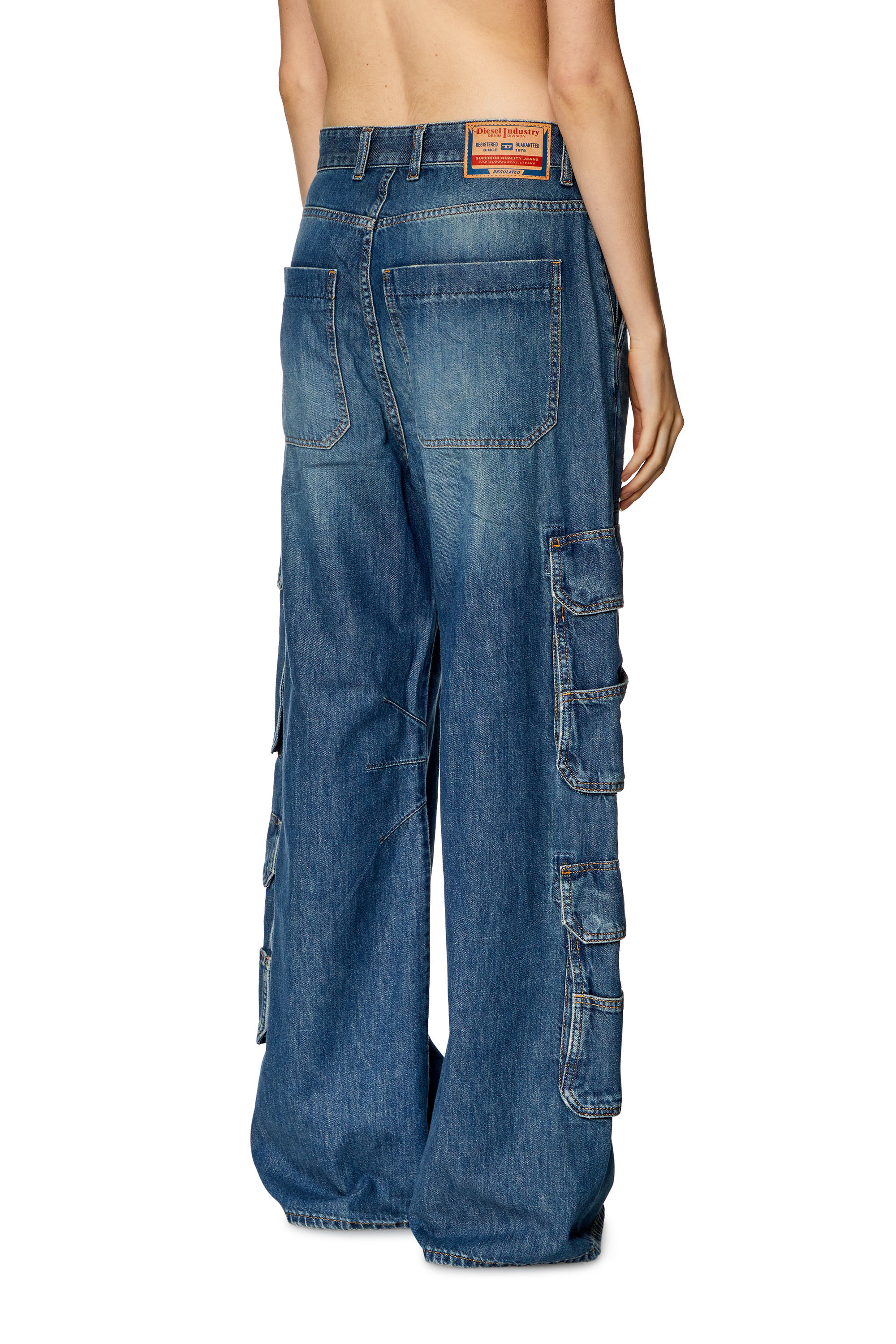 Diesel - Relaxed Jeans 1996 D-Sire 0NJAN Femme, Bleu Clair - Image 4