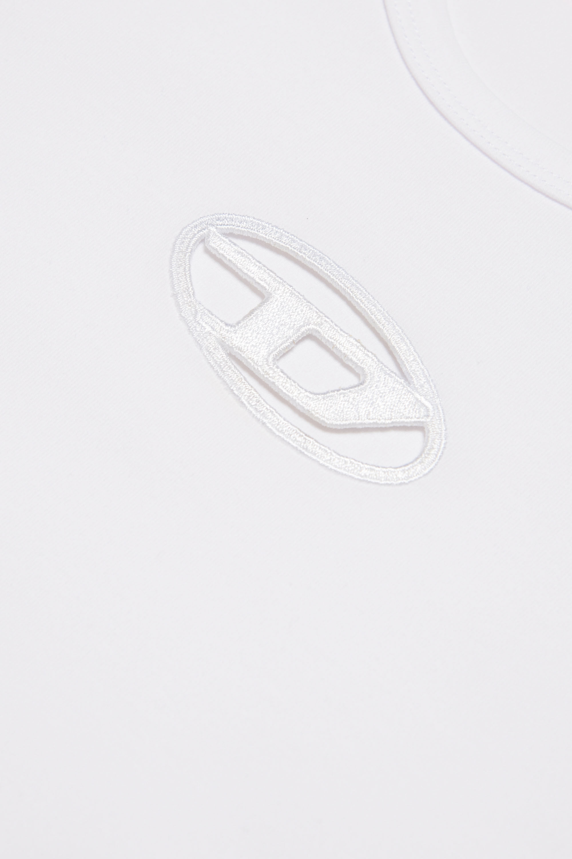 Diesel - TANGIE, T-shirt avec logo Oval D cut-out Femme in Blanc - 3