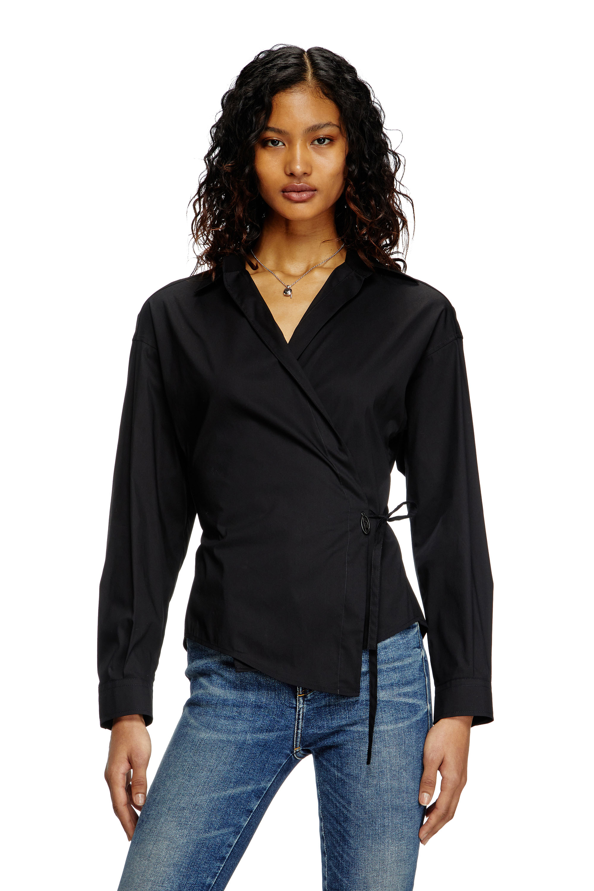 Diesel - C-DELPHI, Chemise portefeuille avec breloque logo Femme in Noir - 1