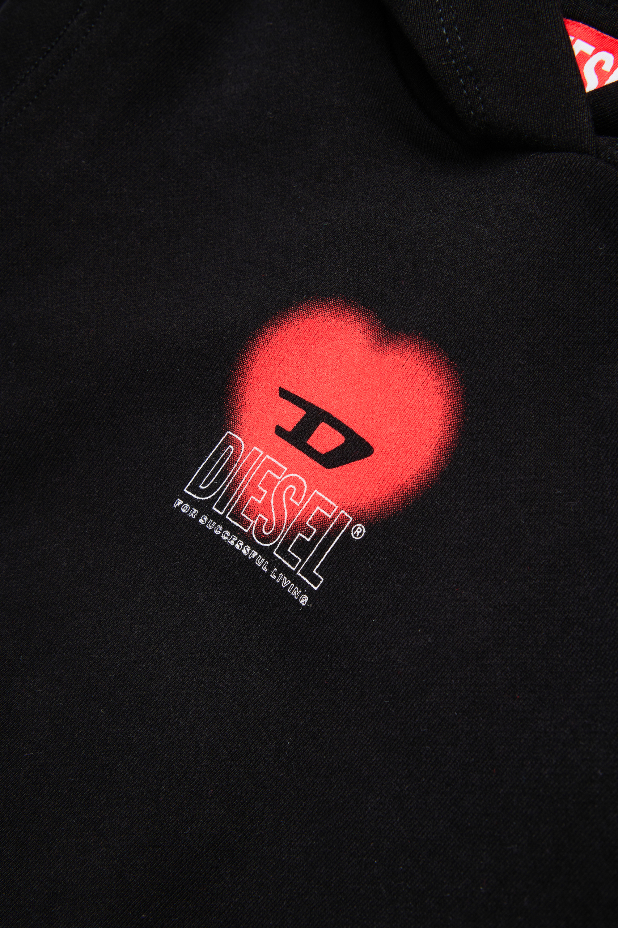 Diesel - SCUOREHOOD, Sweat-shirt cropped à capuche avec logo cœur Femme in Noir - 4