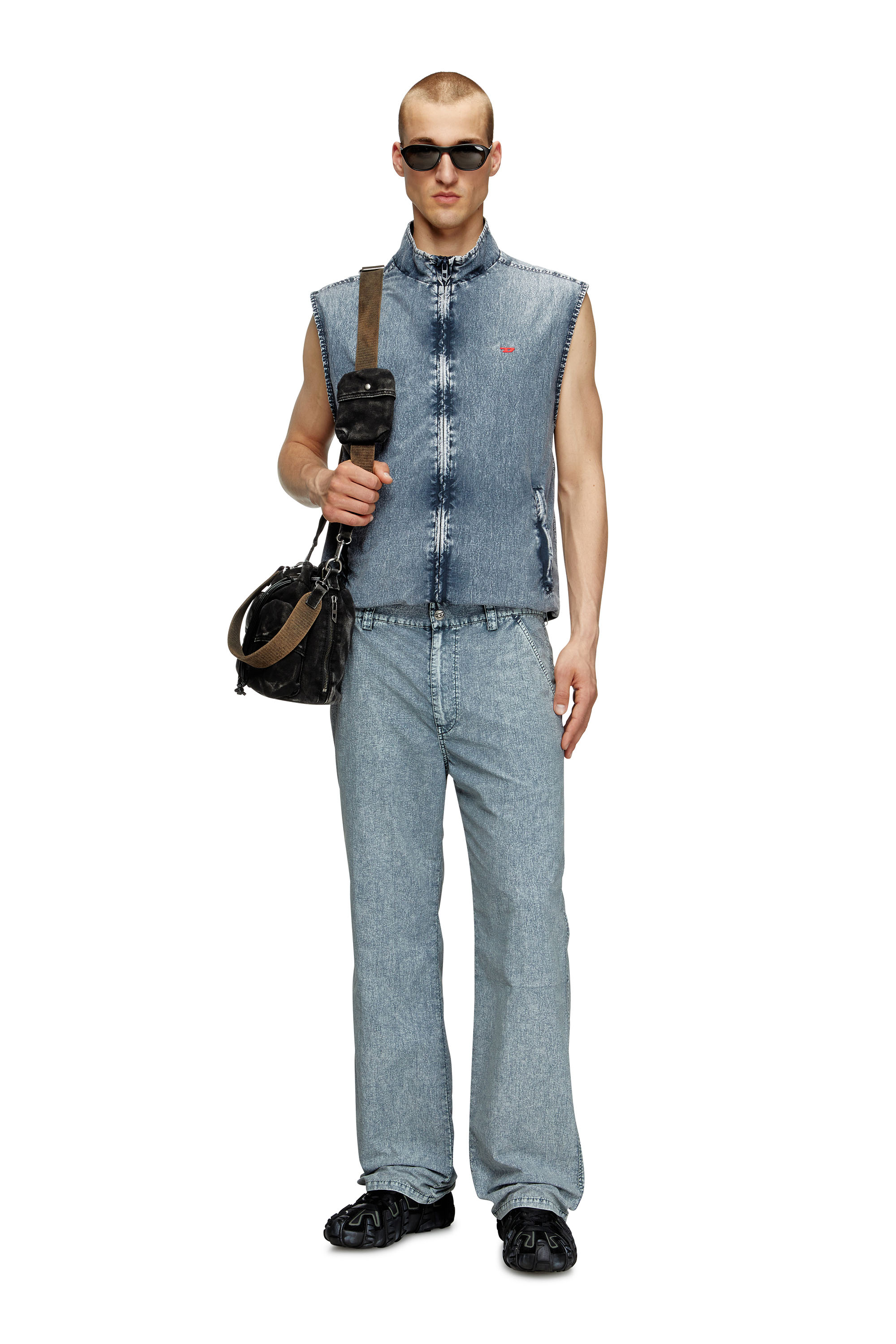 Diesel - J-ERB, Gilet en taslan de nylon recyclé Homme in Bleu - 2